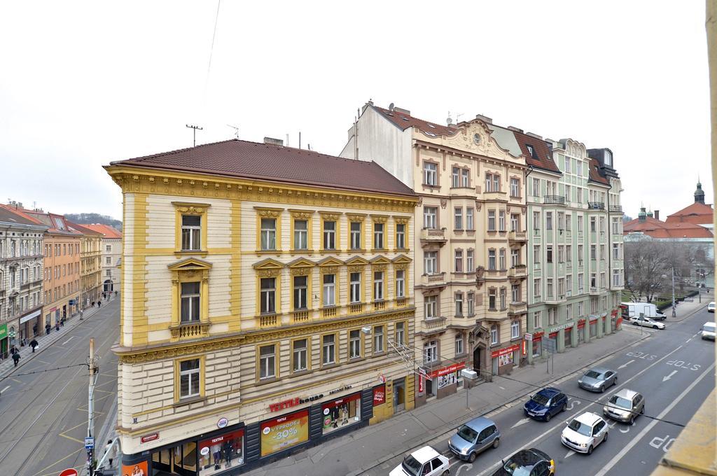 Exclusive Apartment On Zborovska Praga Exterior foto